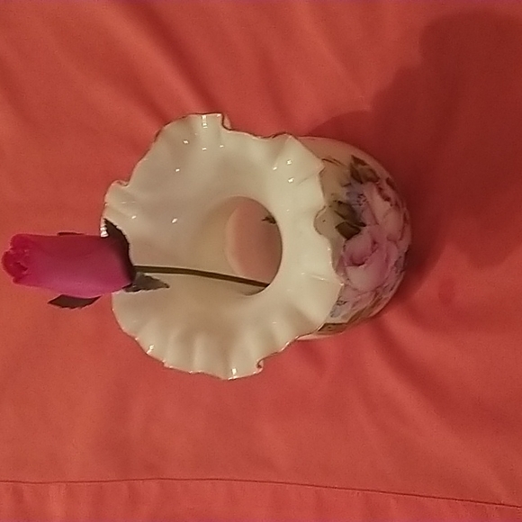 Pretty little vase - Picture 3 of 7